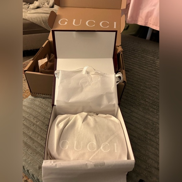 Buy Gucci with Confidence! 🩷 Only Authentic. Never Faux. - Picture 4 of 16